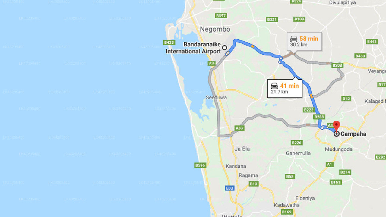 Transfer between Colombo Airport (CMB) and Anthiekka Airport white Villa, Gampaha