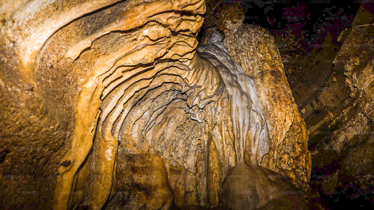 Explore Pannila Cave from Mount Lavinia